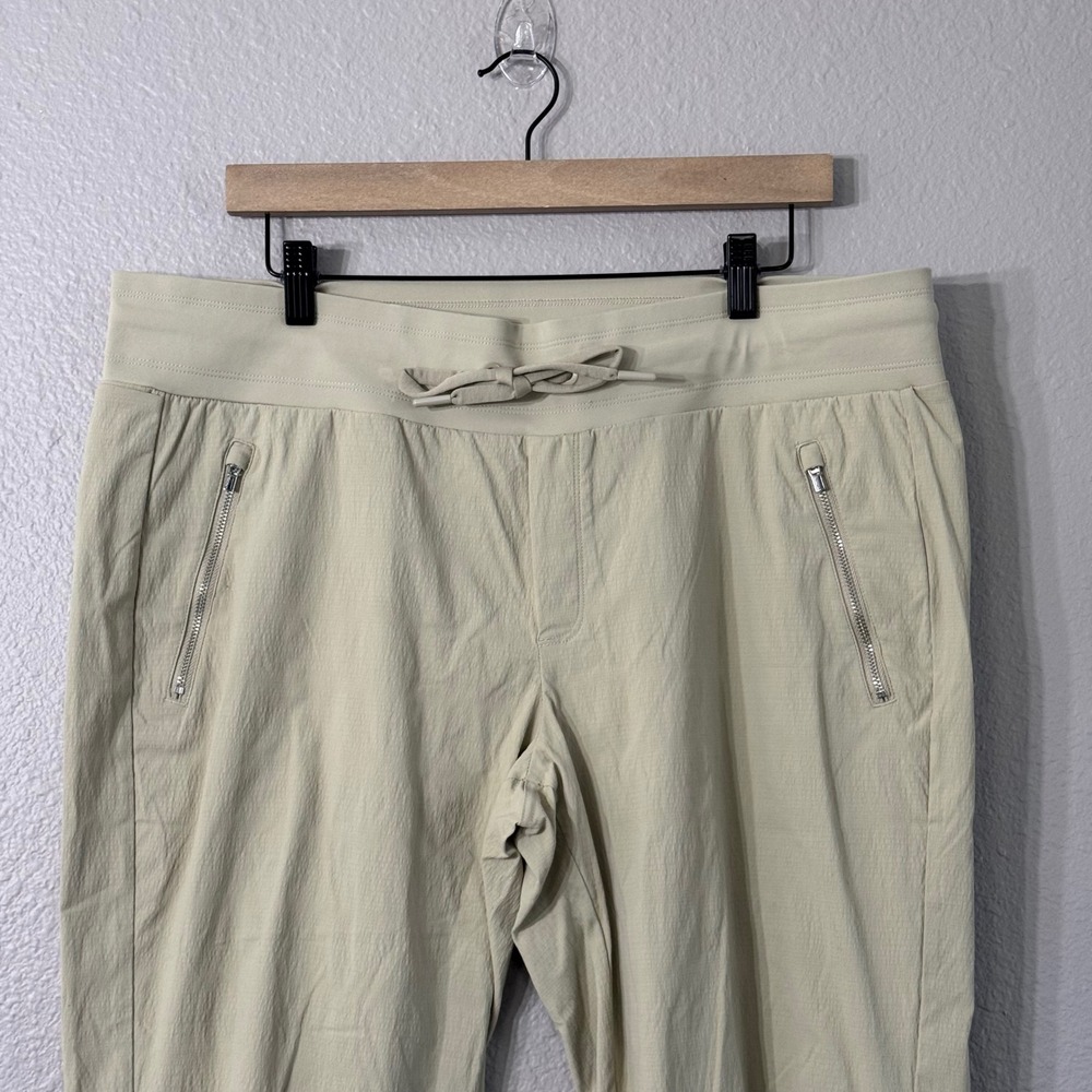Athleta Women's Plus Size 16 Tan Trekkie North Jogger Hiking Travel Jogger Pants - Picture 11 of 13